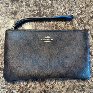 Coach Wristlet wallet